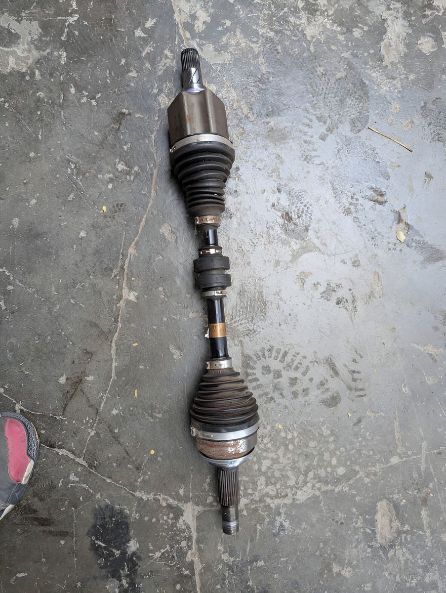 Nissan Kicks 2.0 Cvt 2025-2026 Junta Homocinetica Izquierda