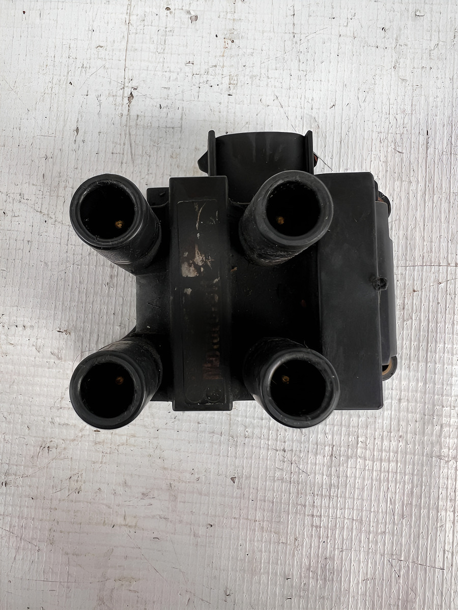Bobina De Encendido Ford Fiesta 2003-2009 Usado Original