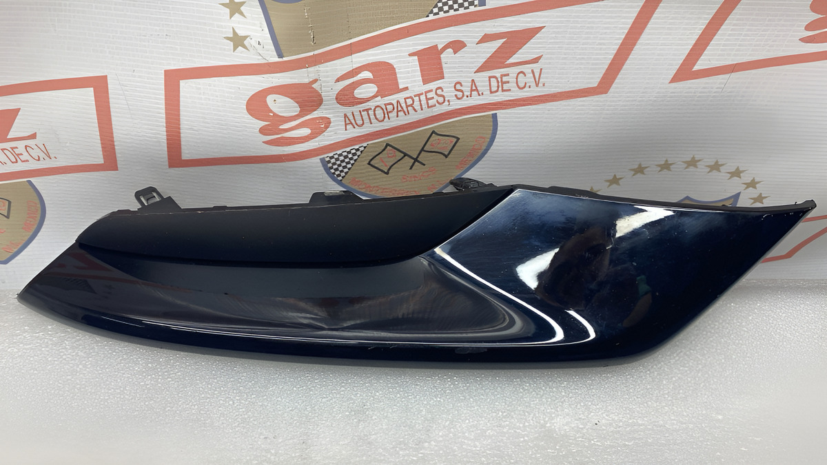 Rejilla Derecha De Facia Delantera Mazda 3 Sedan 19 Al 22