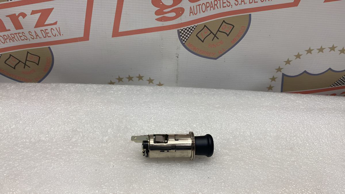 Mitsubishi L200 2005 - 2015 Encendedores Usado Original