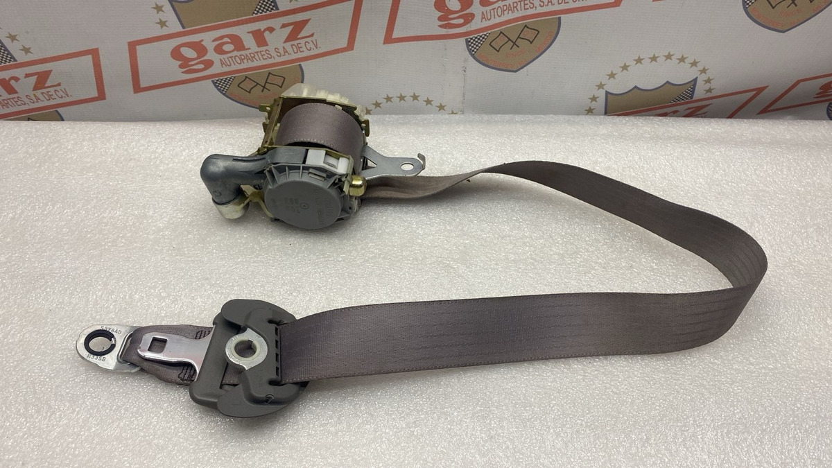 Cinturon Seguridad Del Izquierdo Toyota Sienna 05 Al 10