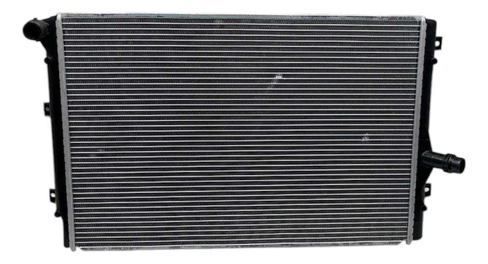 Radiador Agua Vw Jetta A6 10-18 C/s Aire Std/aut