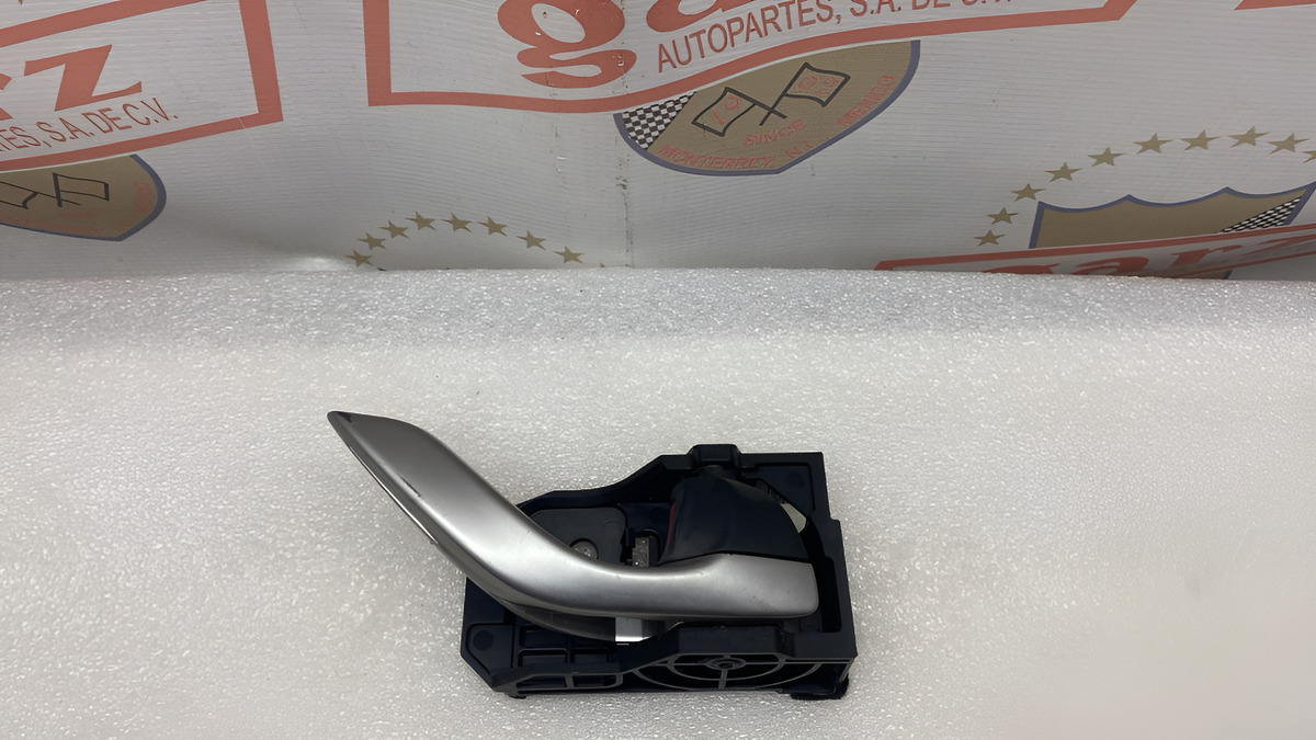 Mazda 6 2014 - 2018 Manija Delantera Derecho Usado Original - vista 1