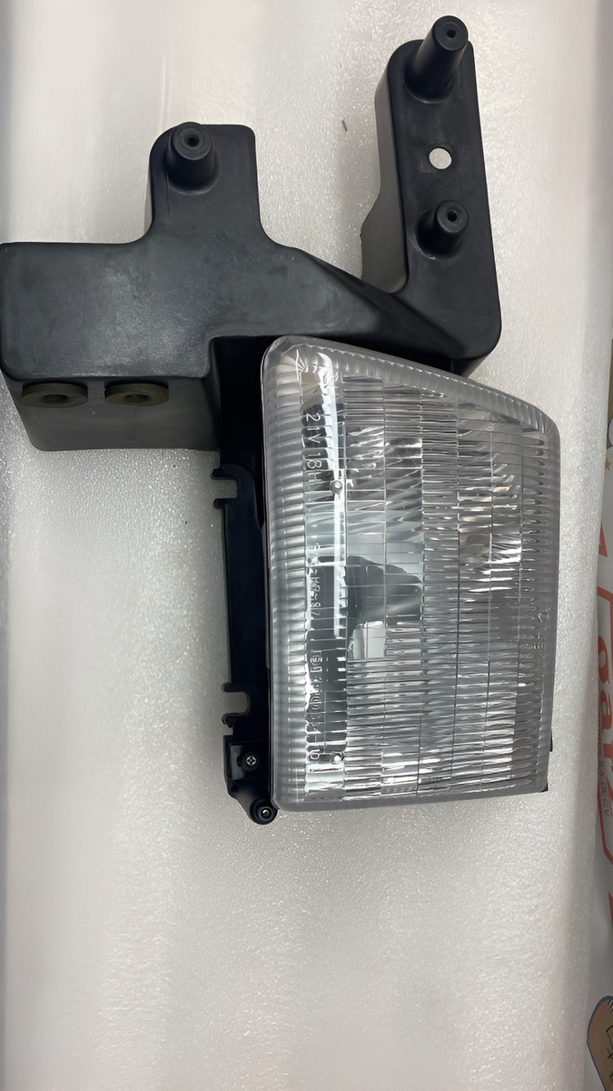 Faro Delantero Izquierdo Dodge Uplander 98 A 03 - vista 1