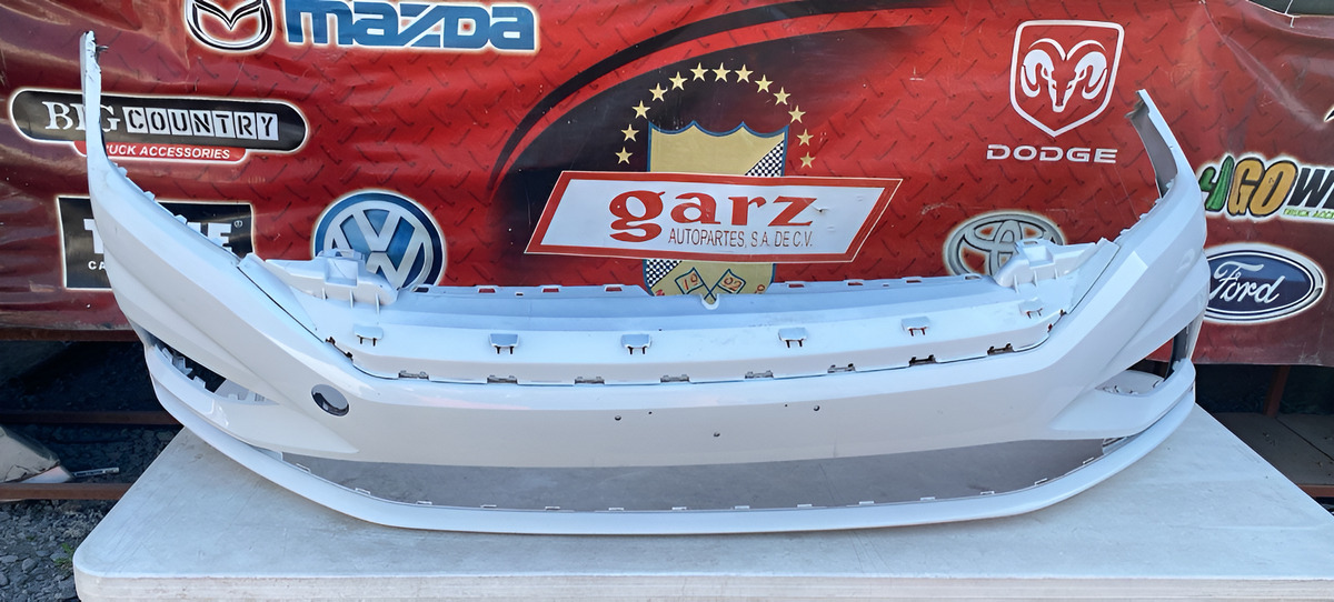 Facia Delantera Vw Jetta Mk7 19 Al 22 - vista 1