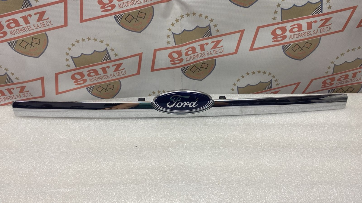 Ford Fusion 2006 - 2009 Piezas Cromadas Trasera Usado Original