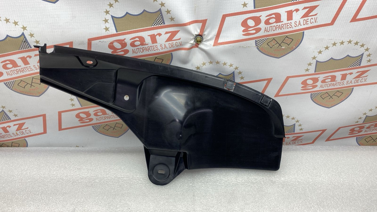 Tolva De Salpicadera Izquierda Mazda 3 2010 Al 2011