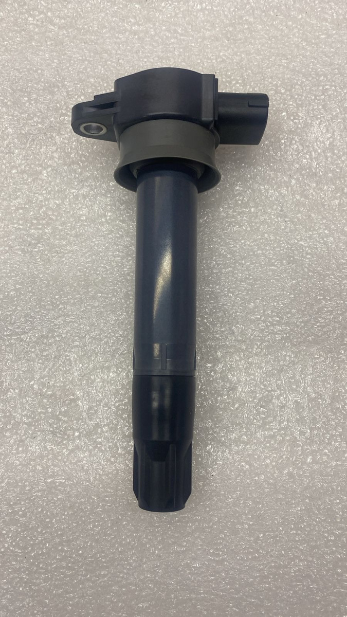 Mitsubishi Grandis 2007 - 2008 Bobina Delantera Derecho Usado Original
