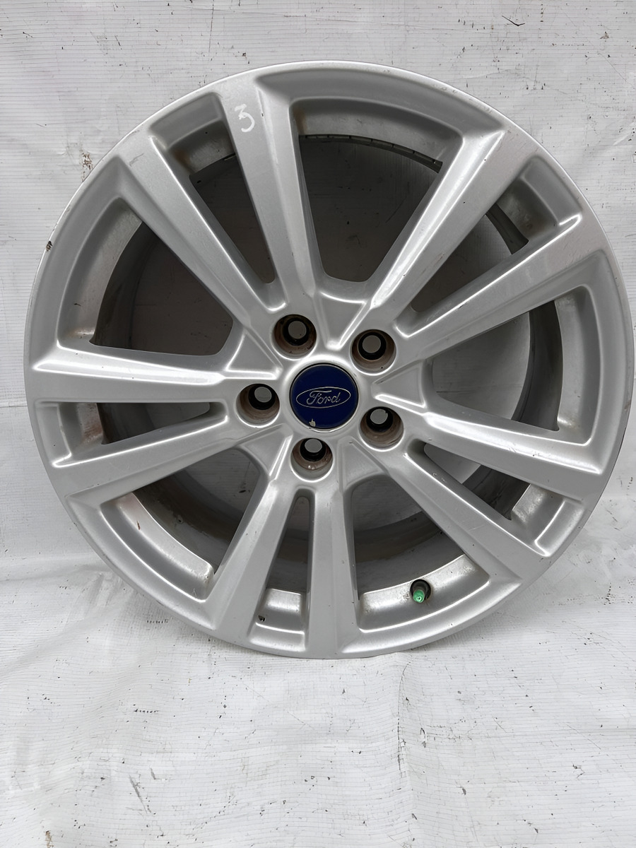 Rin 17 Ford Escape 2013-2019 Usado Original Con Sensor 3 Gris - vista 1