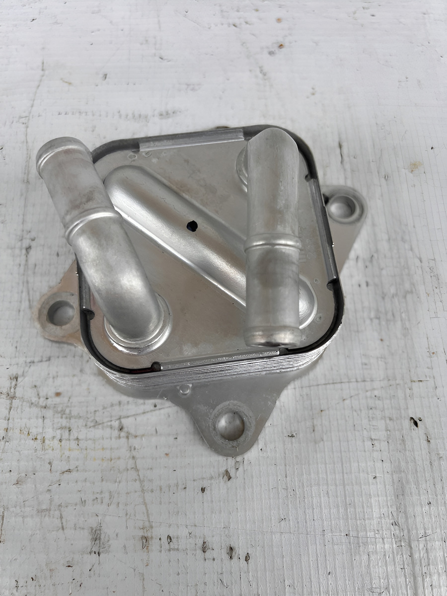 Enfriador De Aceite Toyota Sienna 2021-2024 Original Hibrido