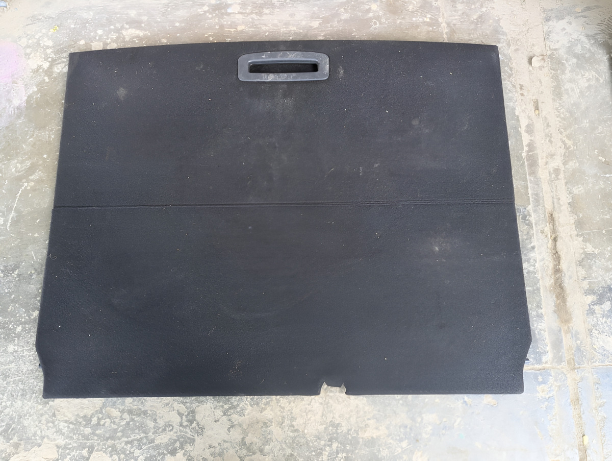 Nissan Kicks 2025-2026 Tapete Tapa Refaccion