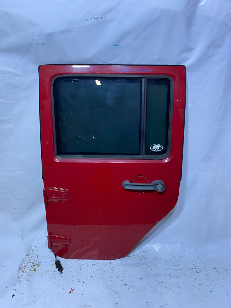 Puerta Trasera Izquierda Rubicon 2007 2009 2012 2015 2017 Trasera Izquierda Rojo - vista 1