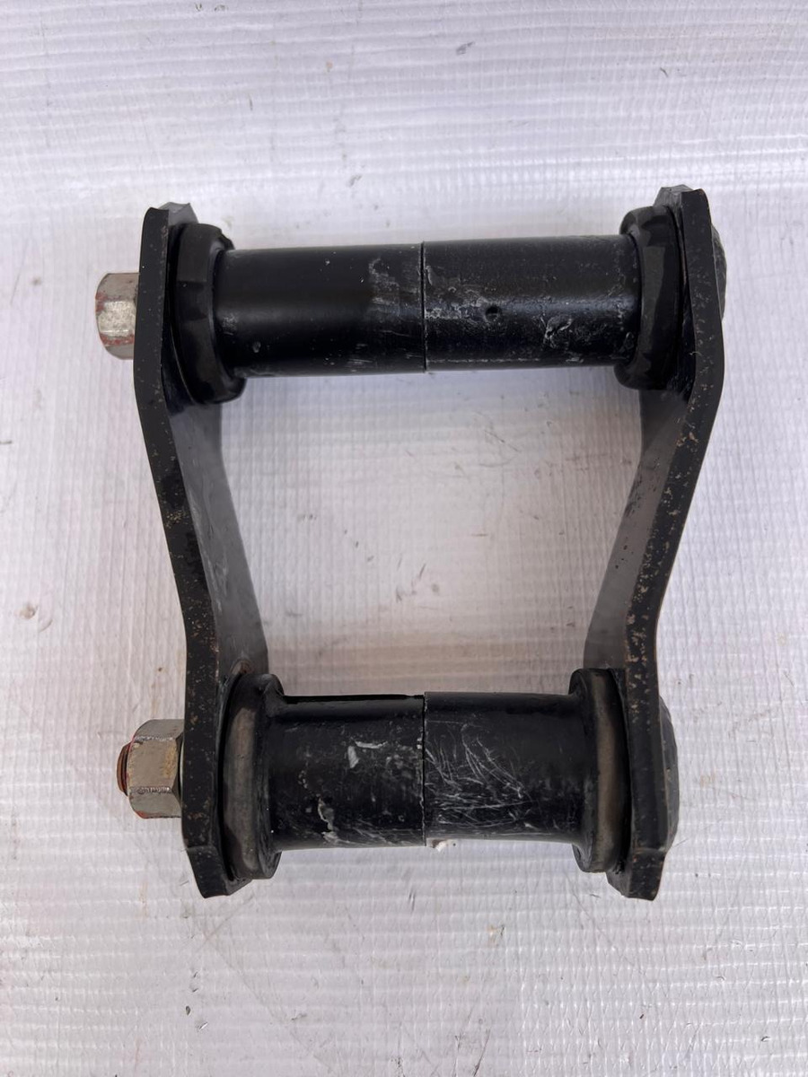 Abrazadera Trasera De Muelle Mitsubishi L200 Disel 15-19 Ori