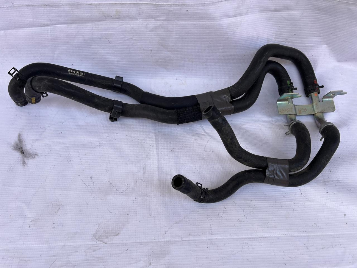 Manguera De Agua Mazda Cx-30 2019-2023 Usado Original