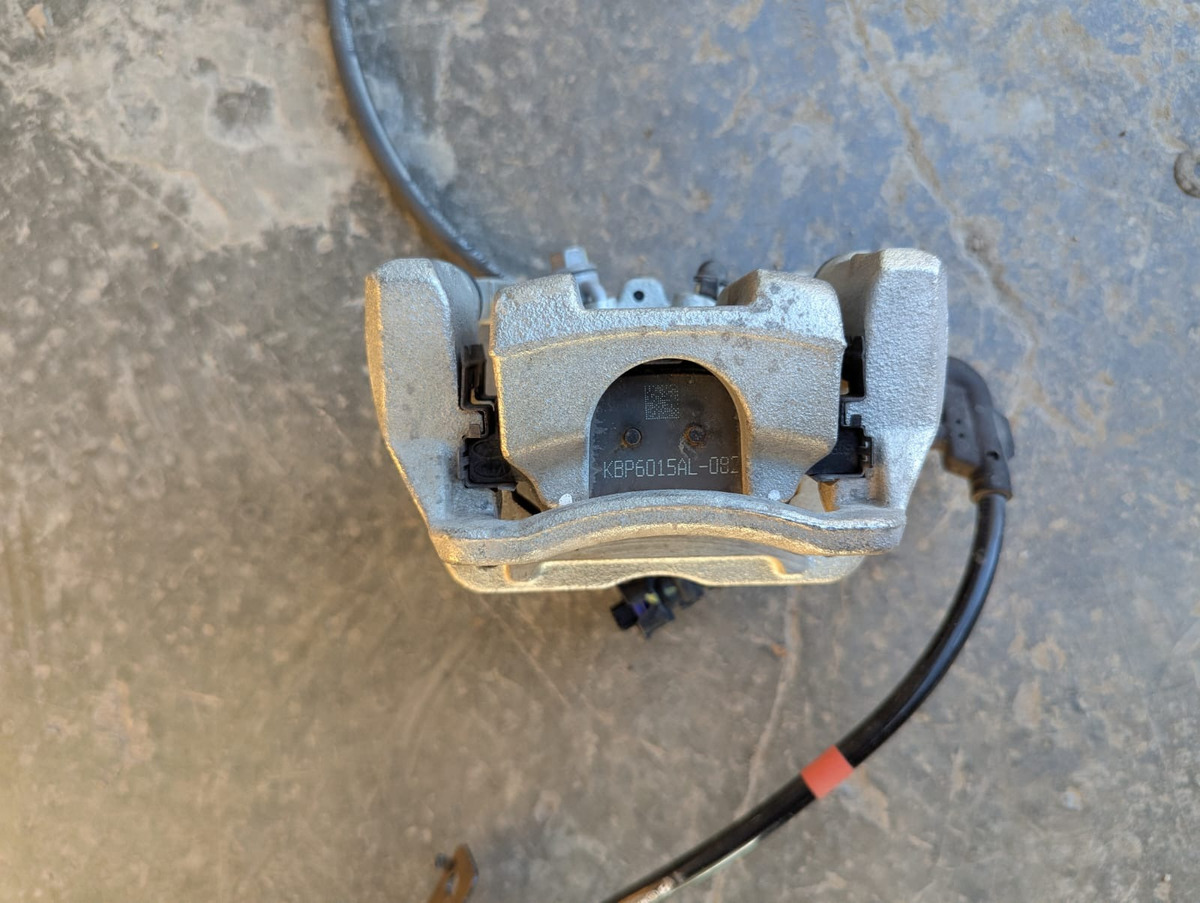 Kia Seltos Gt-line 2023-2024 Calipers Electronico Tras Der