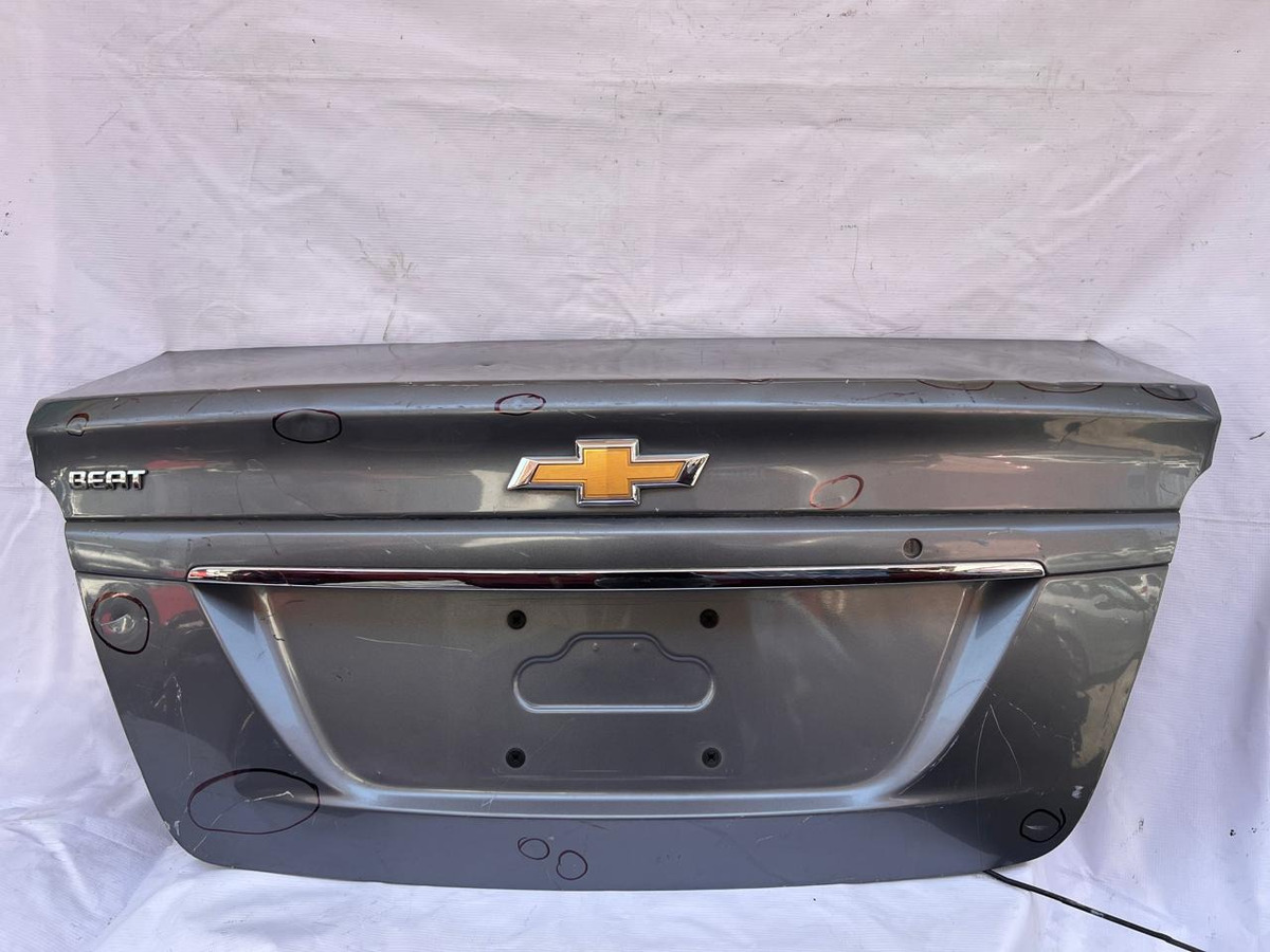 Cajuela Chevrolet Beat 2018-2022 Usada Original Gris - vista 1