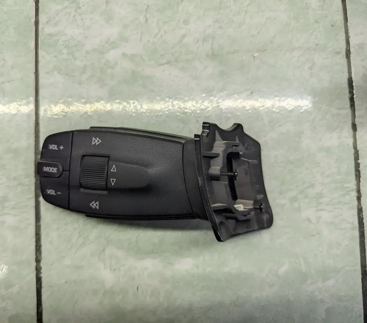 Seat Ibiza 2010-2015 Control Estereo Volante