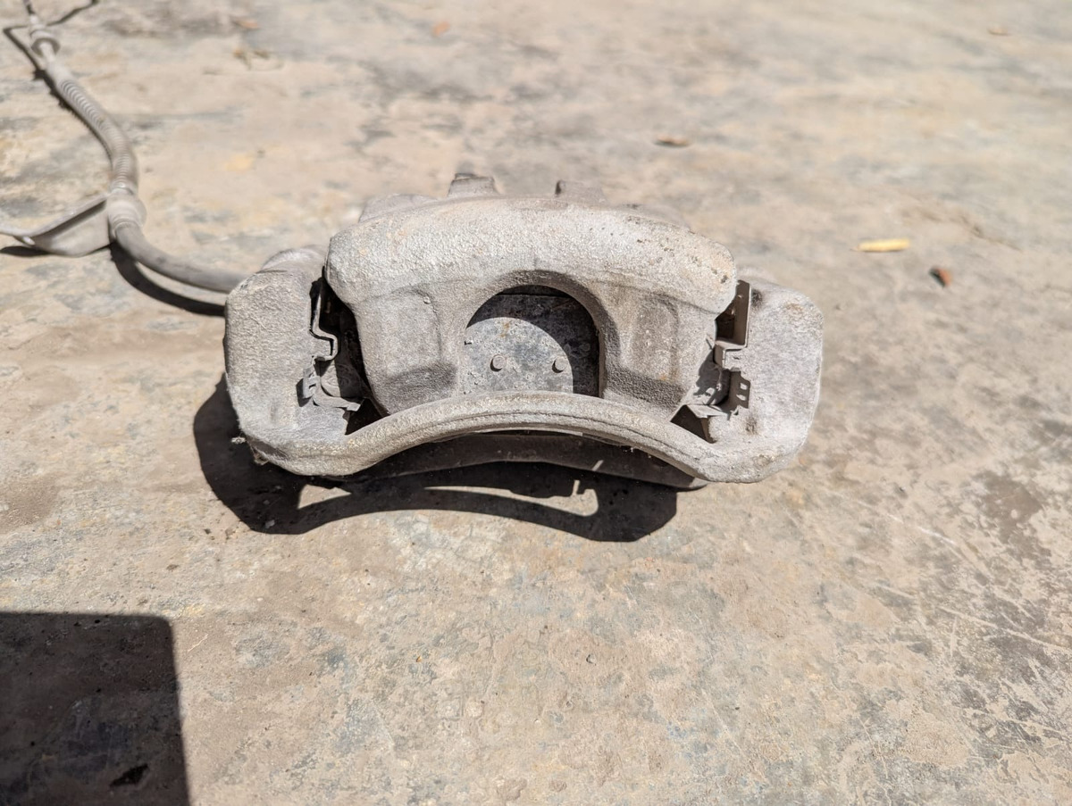 Kia Forte 2015-2018 Caliper Delantero Derecho