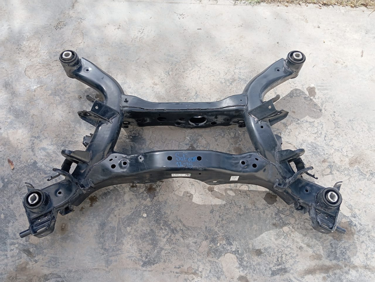 Renault Safrane 12 Al 15 Puente