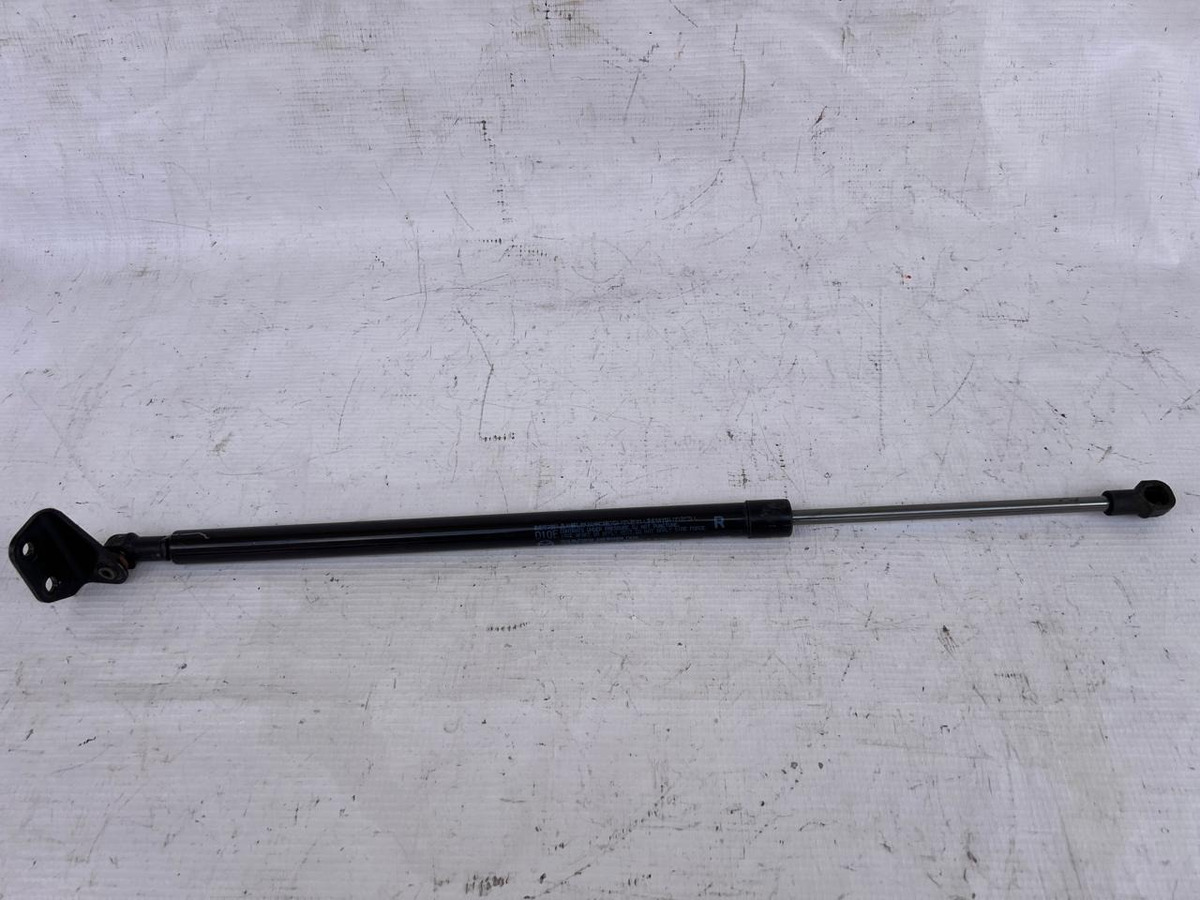 Amortiguador De Cajuela Mazda Cx-3 2016-2021 Usado Original