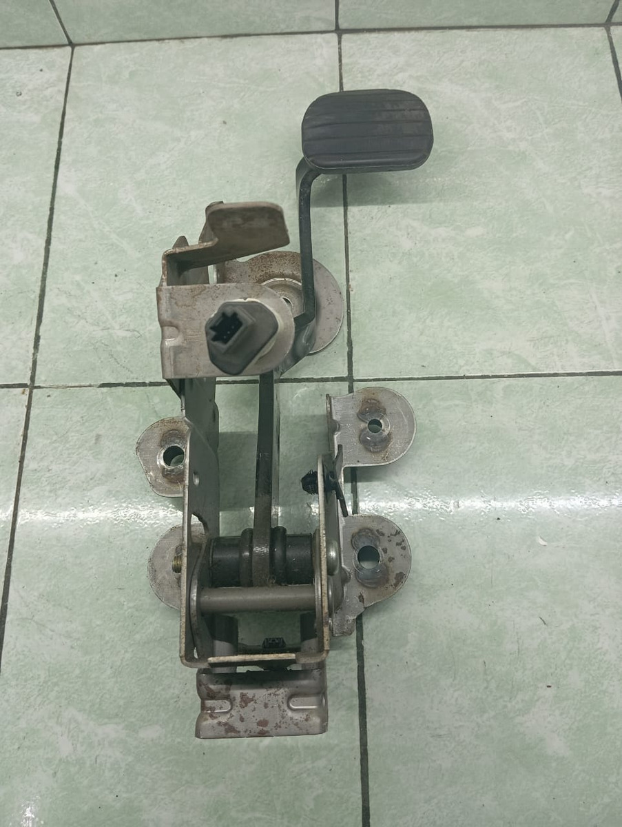 Renault Fluence 13 Al 17 Pedal De Freno
