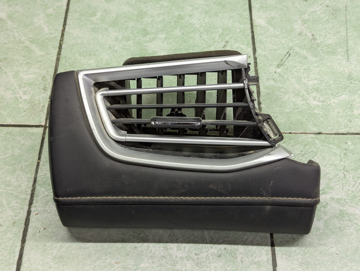 Mg 5 21 Al 24 Rejilla Difusor Lateral Izquierdo