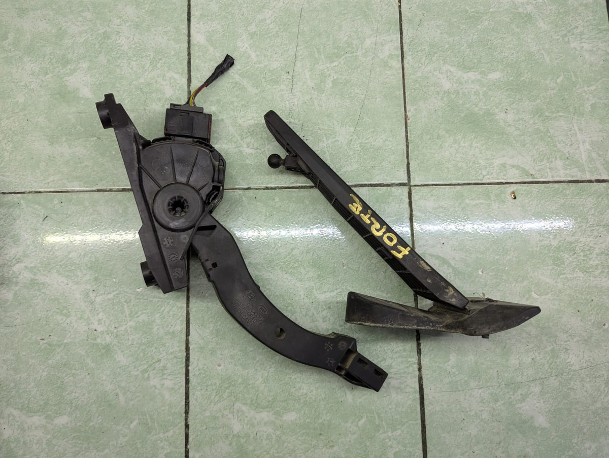 Kia Forte 2015-2018 Pedal Acelerador Electronico