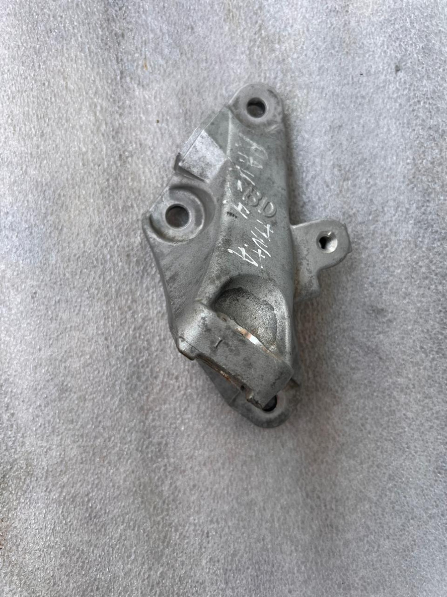 Base Soporte Transmisión Toyota Rav4 2019-2023 Usada Orig