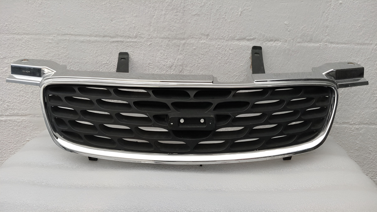 Parrilla Nissan Sentra 01-03 Twn. - vista 1