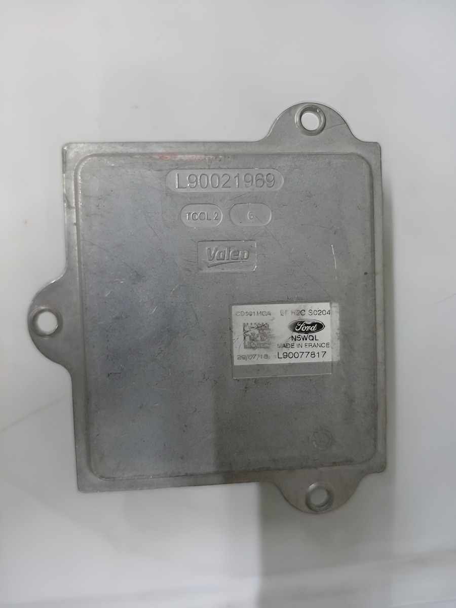 Modulo Luz Led P/faro Ford Escape 2017/2019.