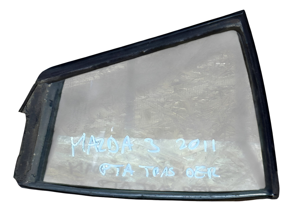Mazda 3 2011 - 2020 Aleta Trasera Derecho Usado Original