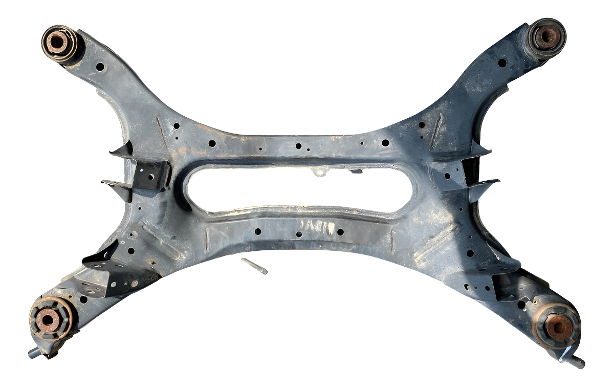 Nissan Altima 2007 - 2012 Puentes de Suspensión Trasera Usado Original