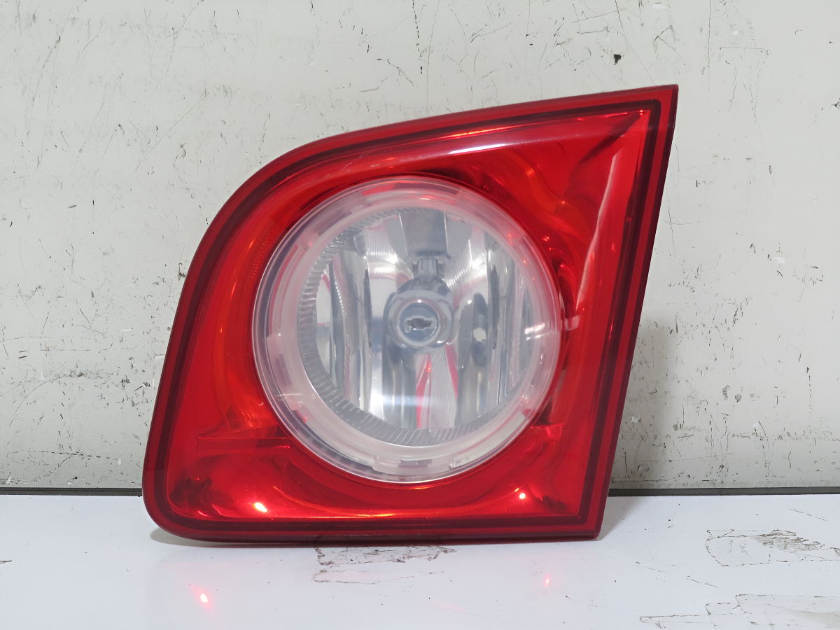 Calavera Interior Derecha Chevrolet Malibu 2010. Derecho Rojo - vista 1