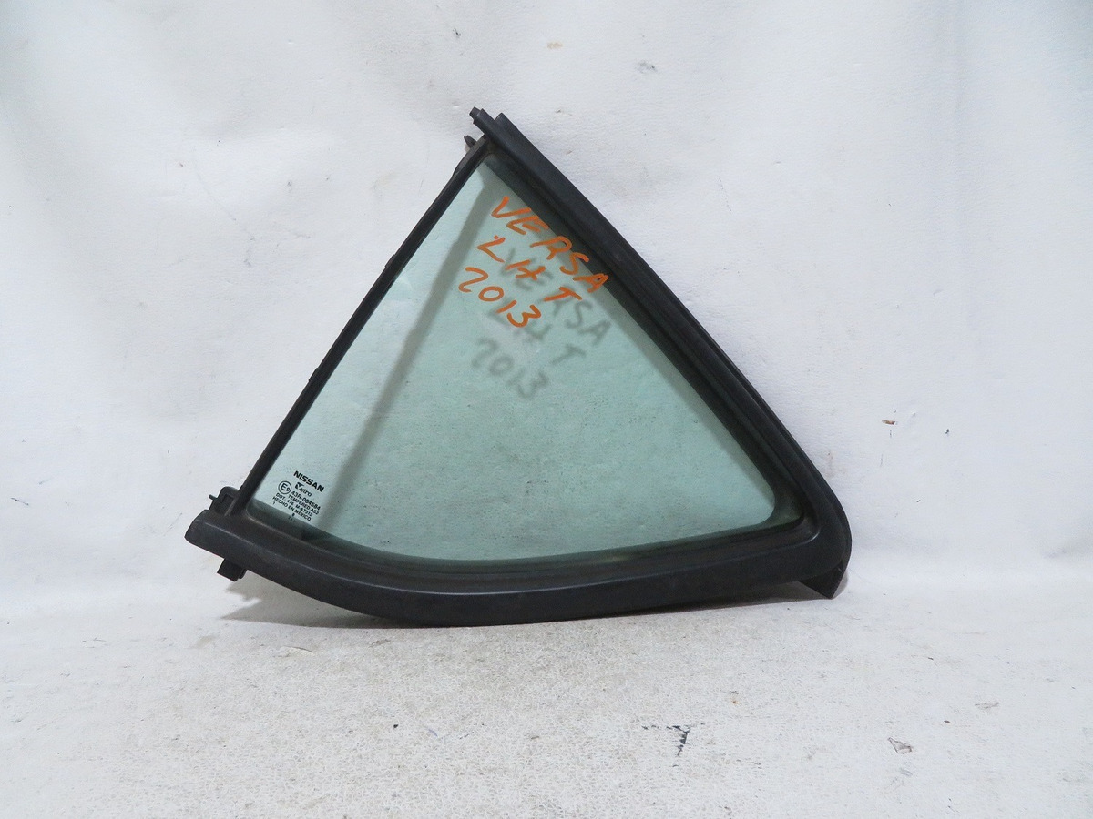 Cristal Aleta Puerta Trasero Izquierdo Versa 2013