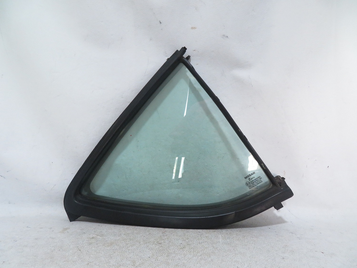 Cristal Aleta Puerta Trasero Derecho Versa 2013