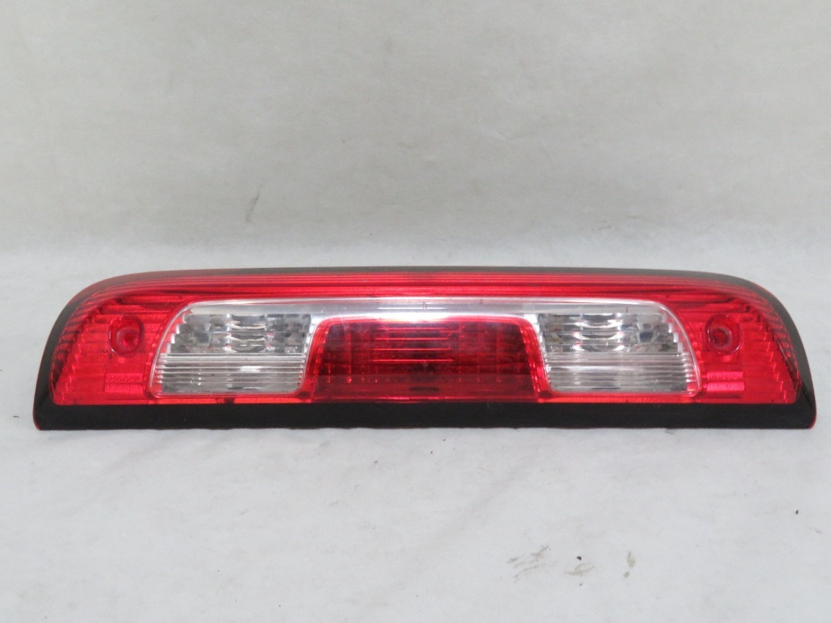 Luz De Stop Chevrolet Cheyenne 2015