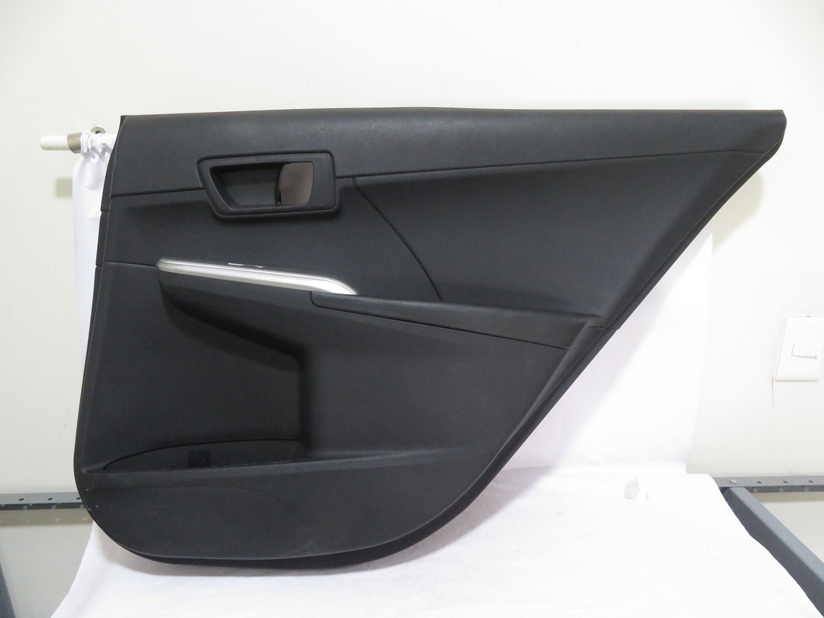Tapa Vestidura Trasera Derecha Electrica Camry 2012-2014