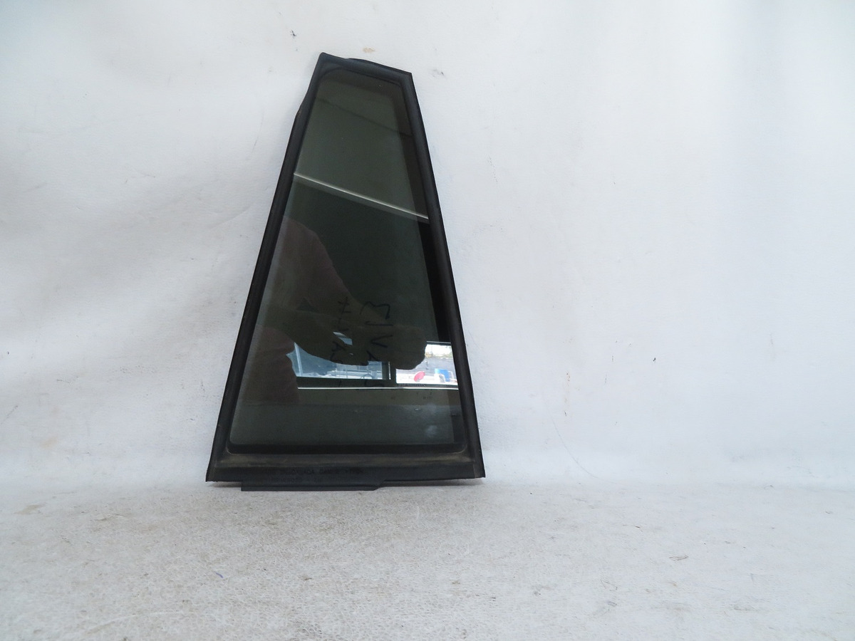 Cristal Aleta Puerta Trasero Izquierdo Rav4 2013-2018