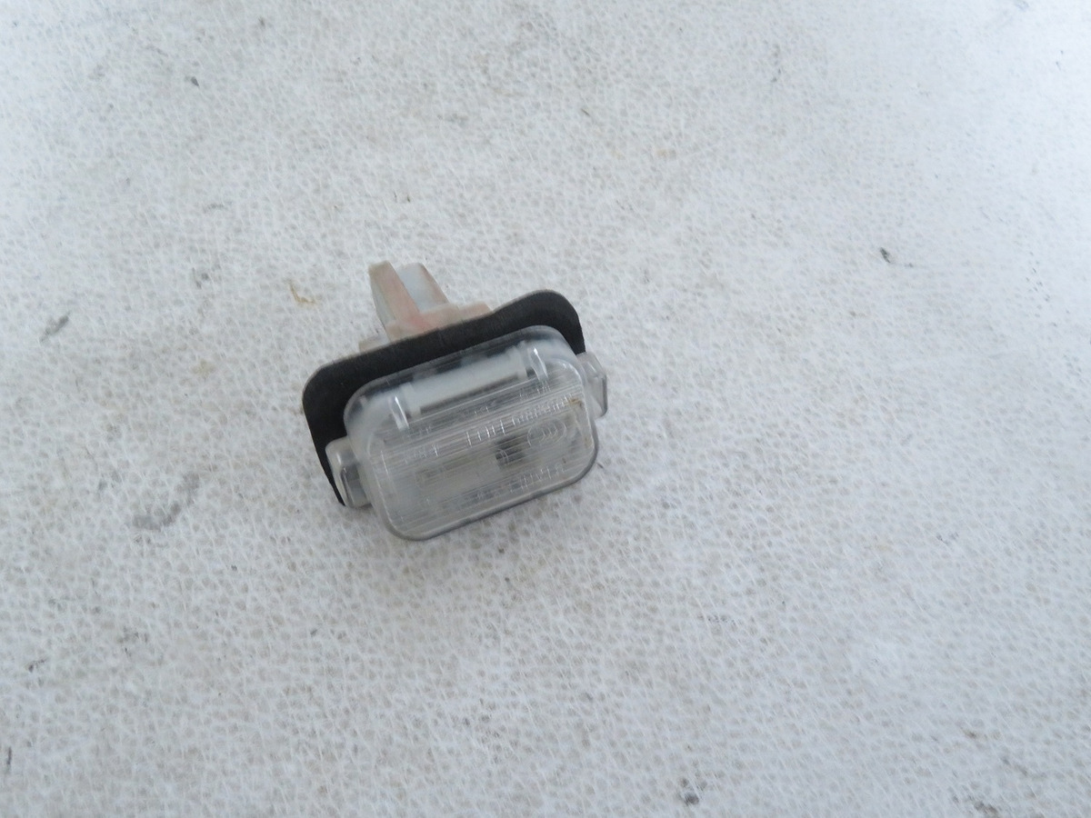 Luz De Placa Mazda 6 2015