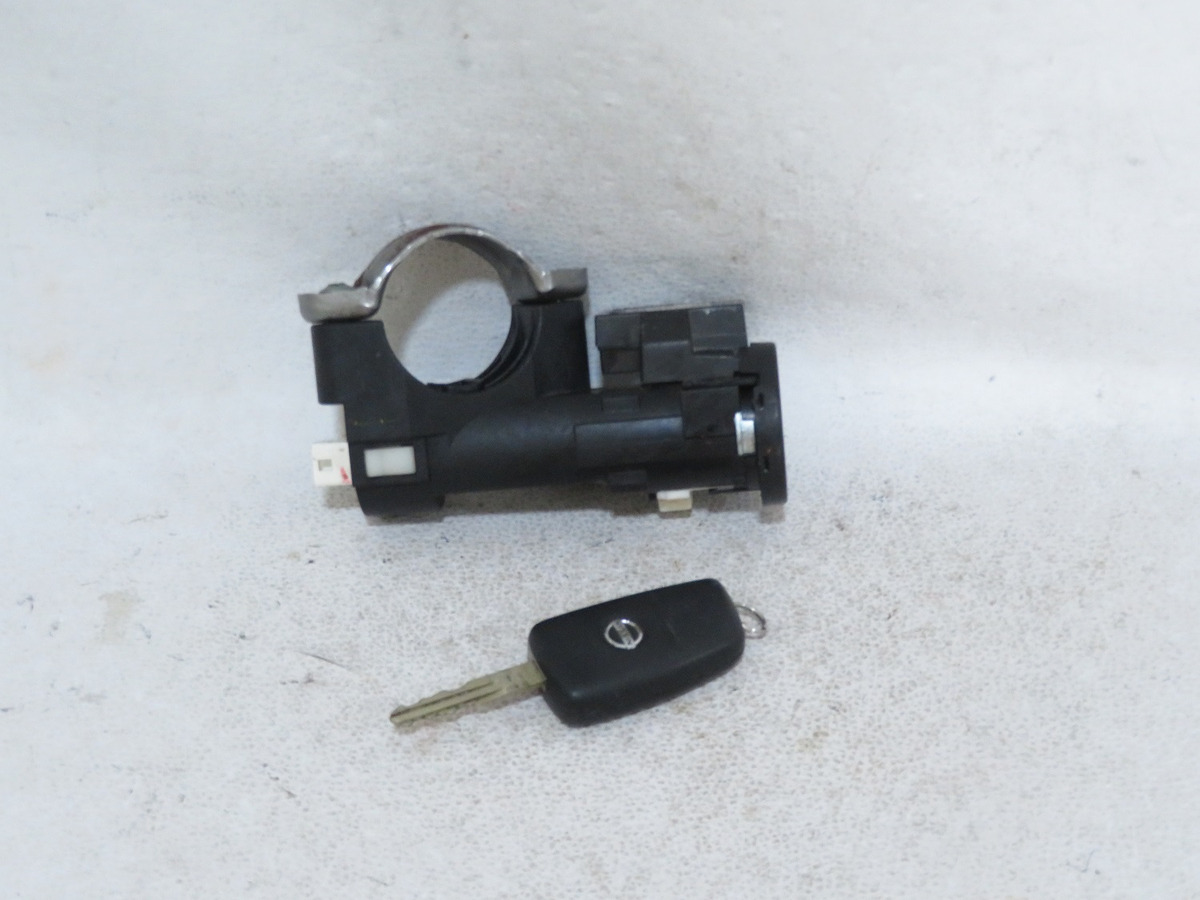 Switch De Encendido Xtrail 2016 C/llave
