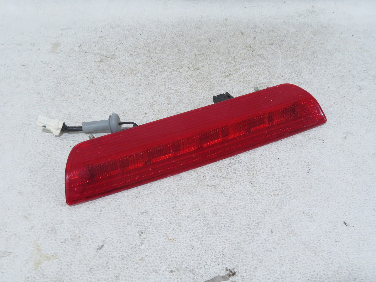 Luz De Stop Nissan Xtrail 2015