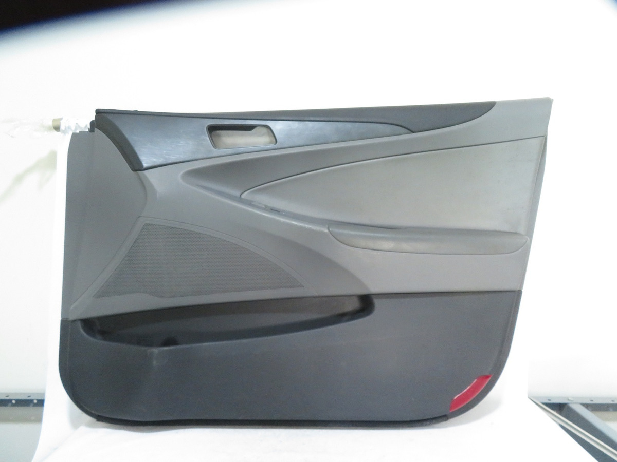 Tapa Vestidura Delantera Derecha Elantra 2012