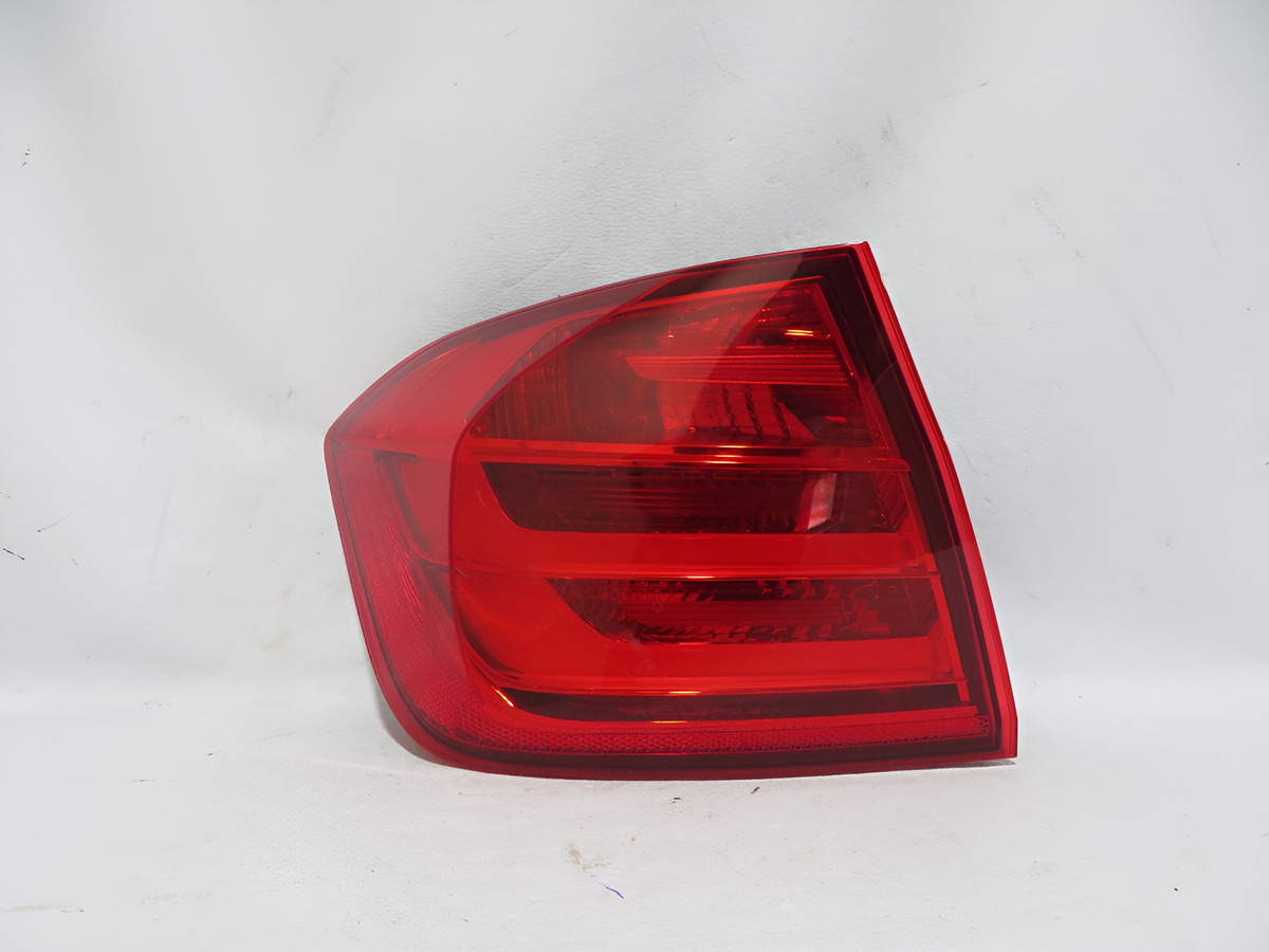 Calavera Izquierda Bmw 328 I 2012 2013 2014 2015 No Leds Izquierdo/conductor Rojo - vista 1