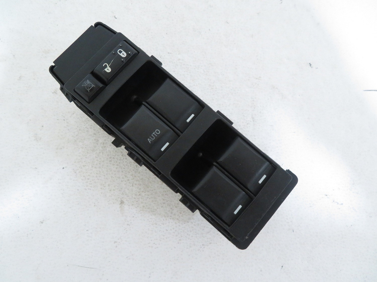 Switch Control Maestro Compass 2012 - vista 1