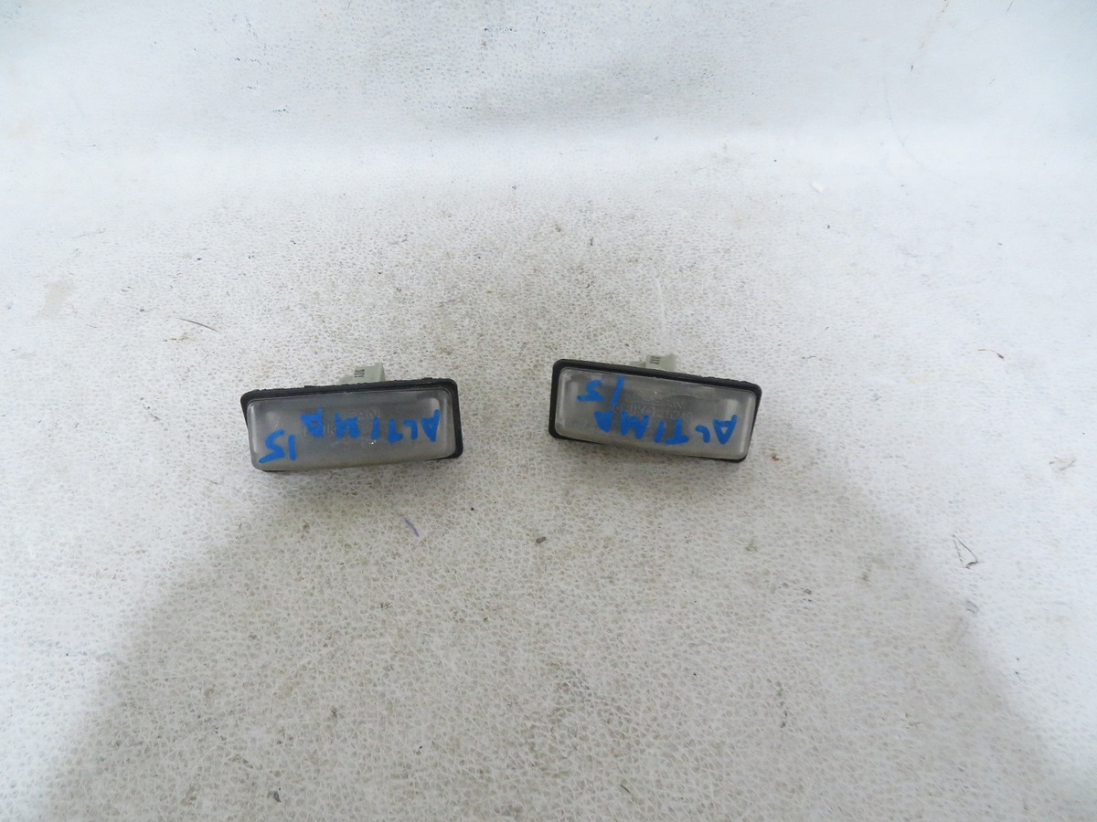 Par Luz Placa Trasero Nissan Altima 2015