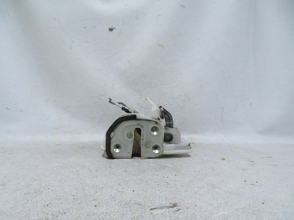 Chapa Puerta Delantera Derecha Mazda 3 2010
