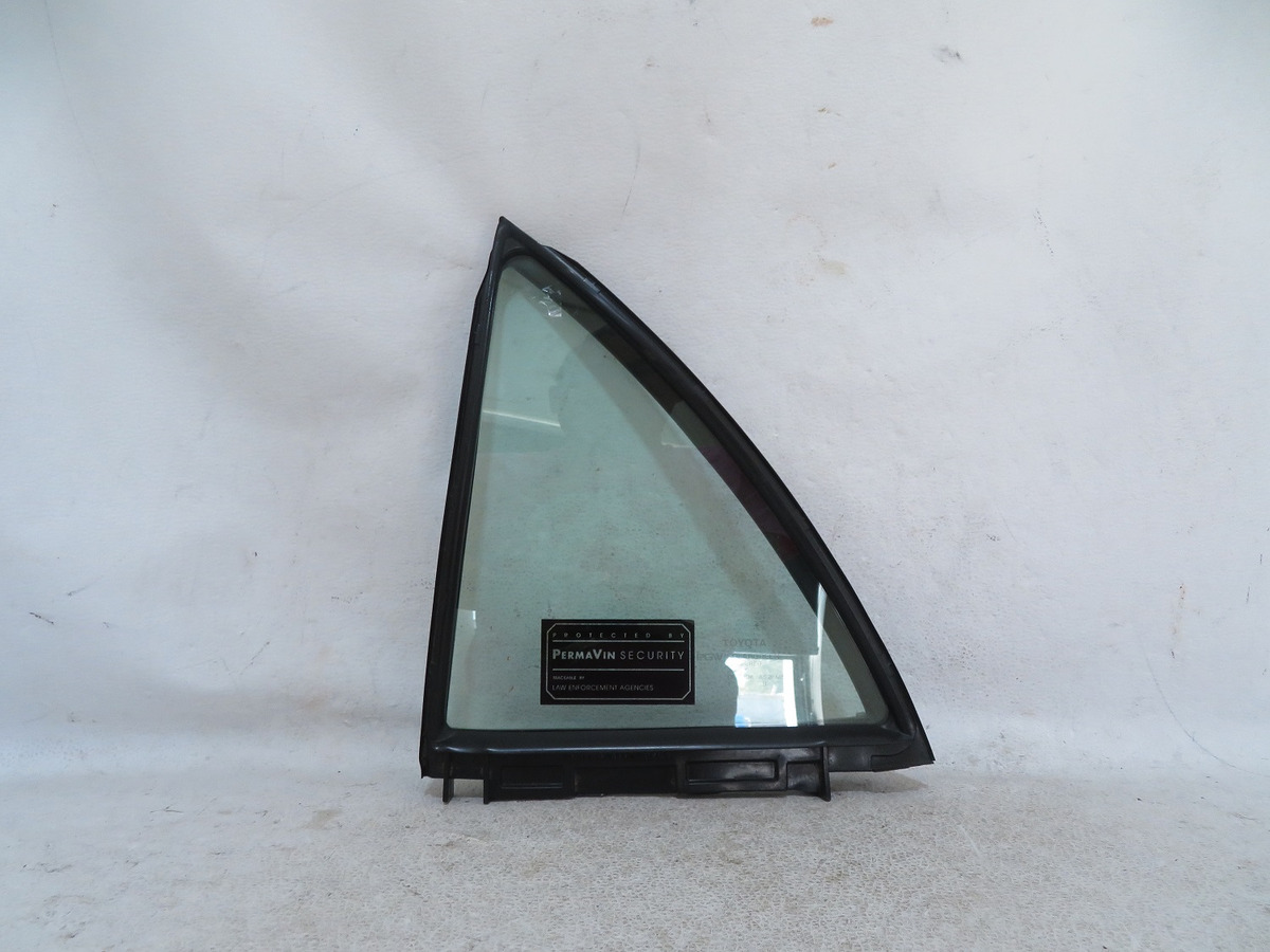Cristal Aleta Puerta Trasero Izquierdo Corolla 2010