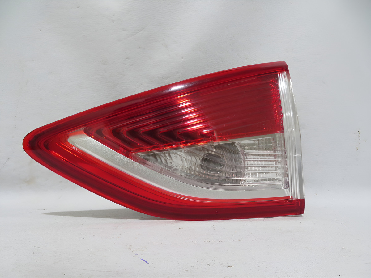 Calavera Interior Derecha Escape 2015 Derecho/pasajero Rojo - vista 1