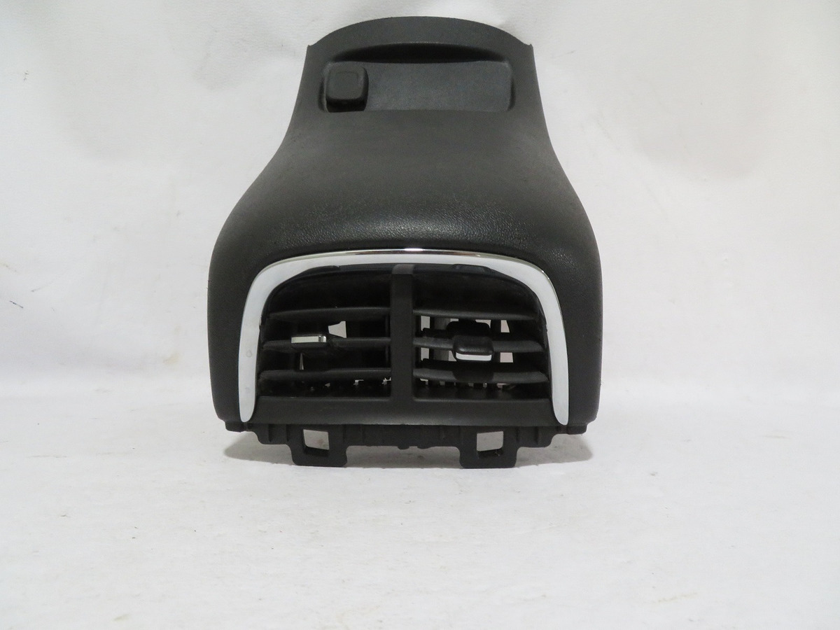Difusor Central De Clima Chevrolet Malibu 2020