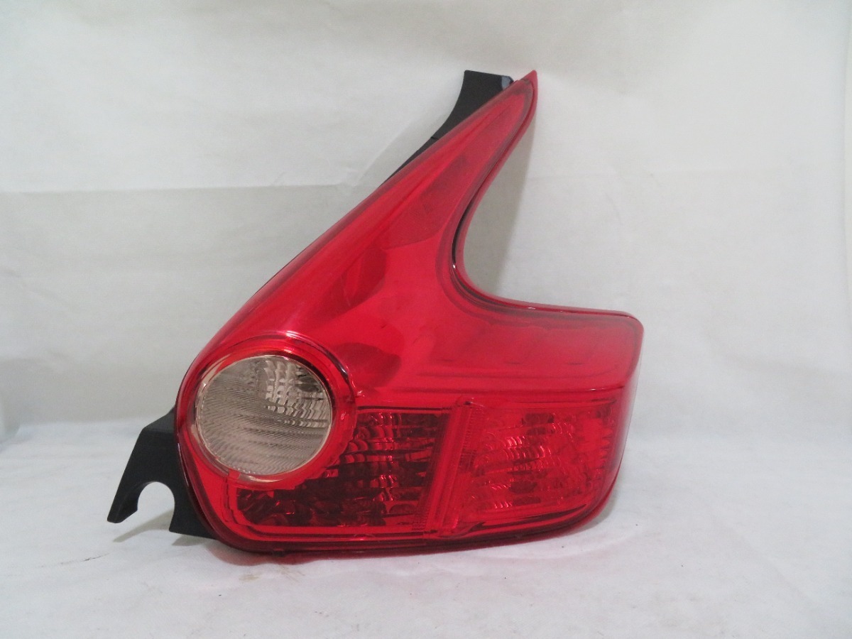 Calavera Derecha Nissan Juke 2014